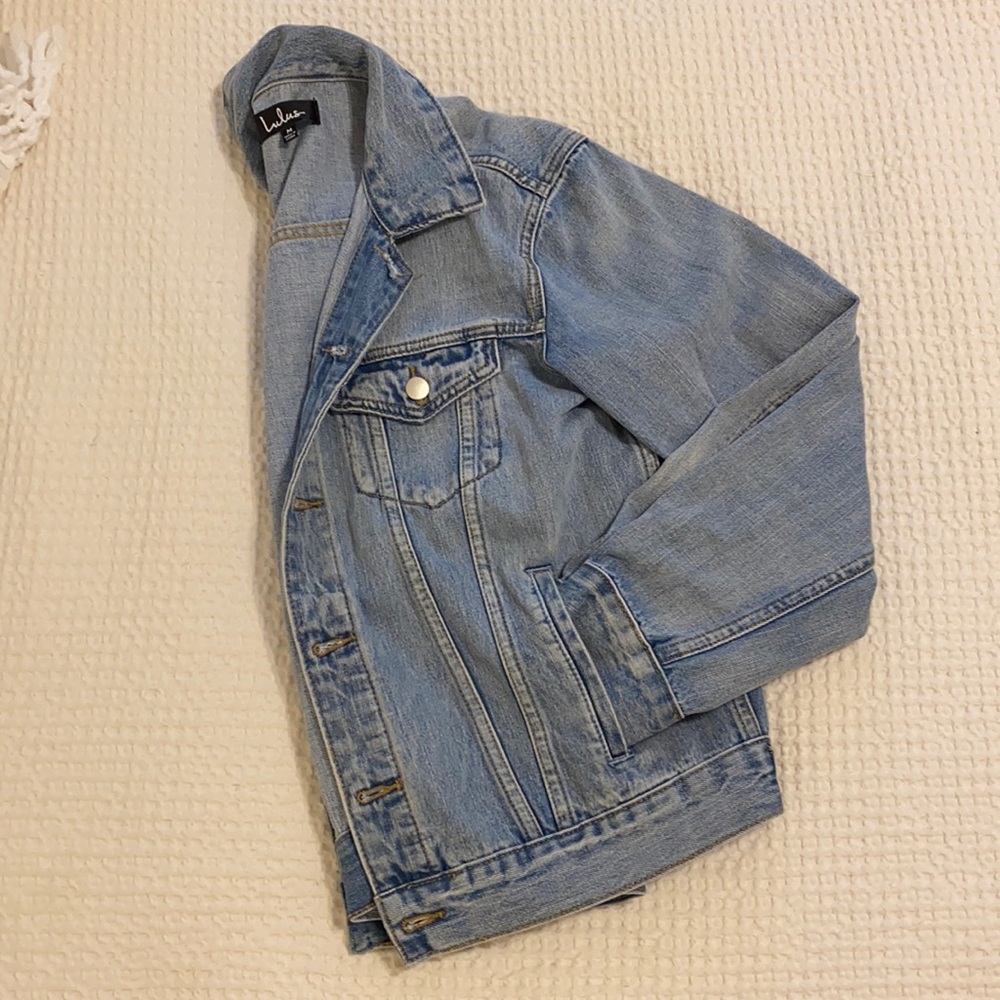 Lulu’s jean jacket 🦋🦋🦋